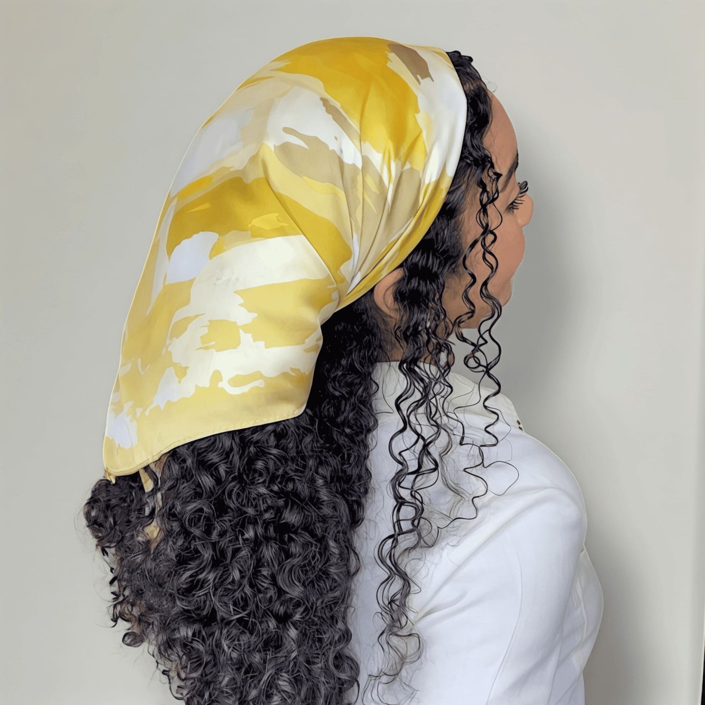 Pañuelo satinado golden