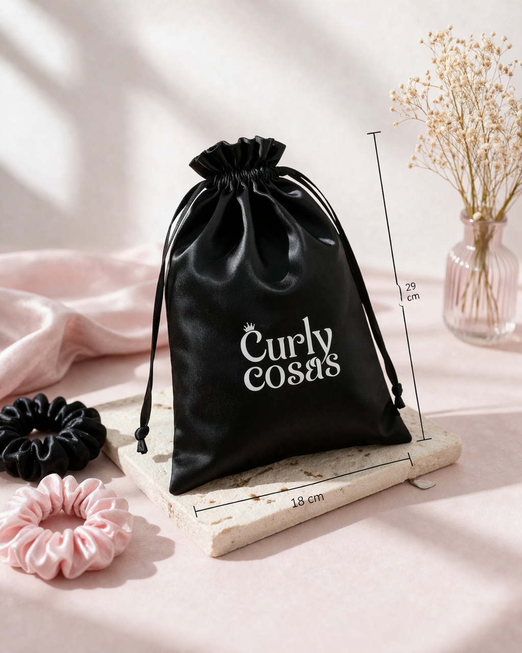 Neceser de satín para organizar accesorios de cabello
